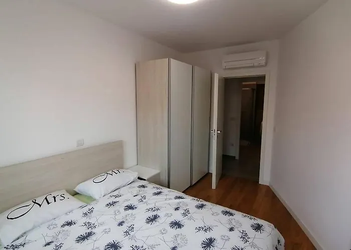 Flat Peraic Zadar